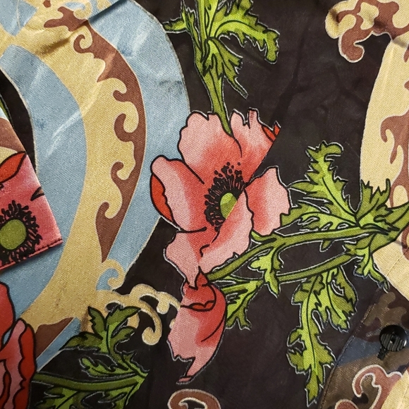 Silk blend sheer floral button down sz medium - Picture 2 of 3